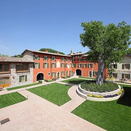 Borgo Mondragon Lejlighedshotel