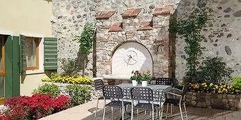 Borgo Mondragon Appart hôtel