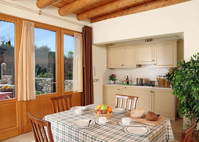 Borgo Mondragon 3*