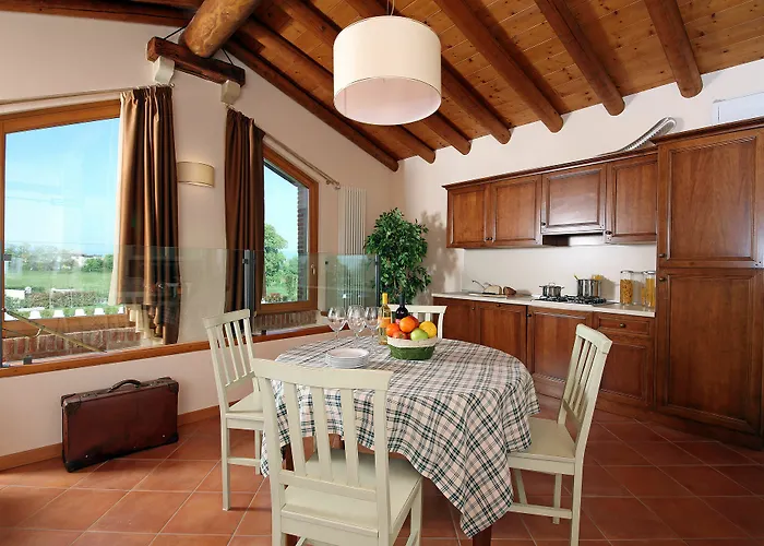 Borgo Mondragon شقة فندقية