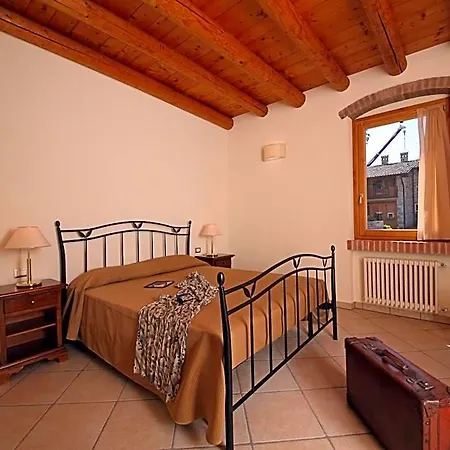 Borgo Mondragon 3*