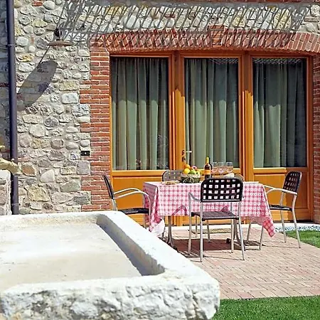 Borgo Mondragon Aparthotel 3*