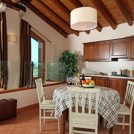 Borgo Mondragon Appart hôtel Lazise