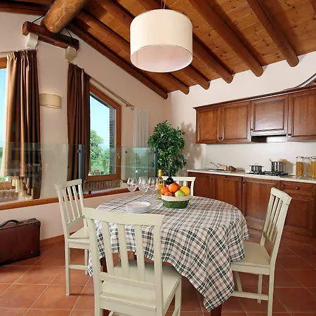 Borgo Mondragon Appart hôtel