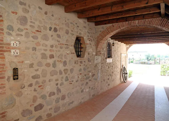 Borgo Mondragon Lazise