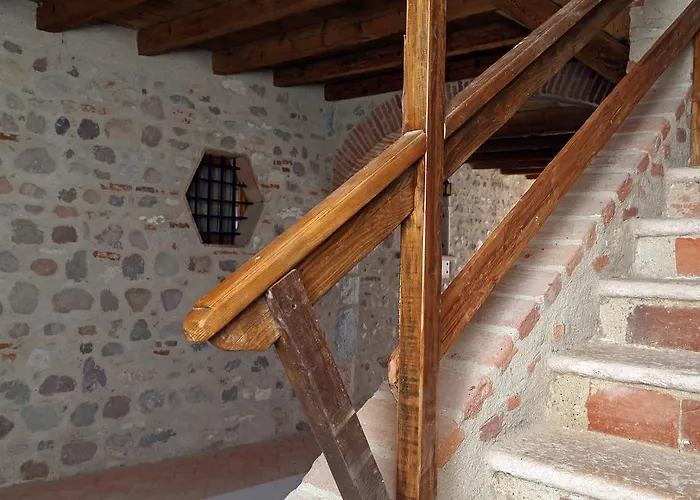 Borgo Mondragon Lägenhetshotell Lazise