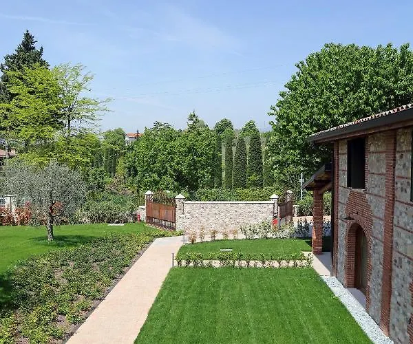 Lägenhetshotell Borgo Mondragon Lazise