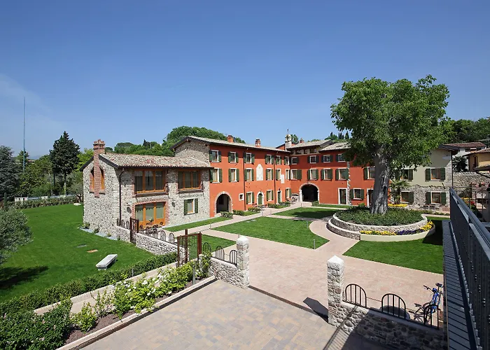 Lägenhetshotell Borgo Mondragon Lazise